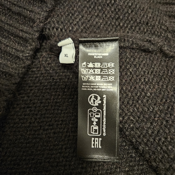 JW ANDERSON Turtle Neck Jumper with Patched Logo & Lock - Picture 8 of 8